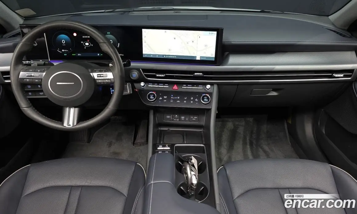 Hyundai Sonata 2024 2.0 автомат (гидро), фото 10