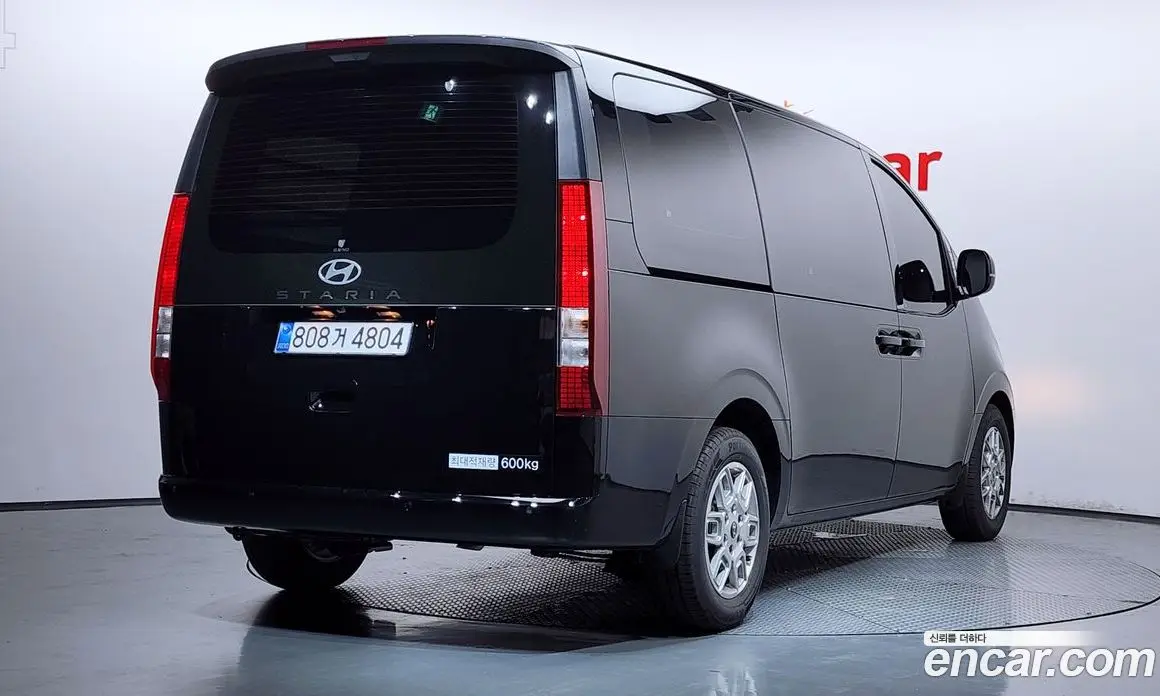 Hyundai Staria 2026 3.5 автомат (гидро), фото 2