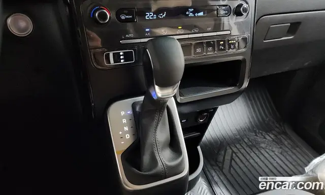 Hyundai Staria 2026 3.5 автомат (гидро), миниатюра 12