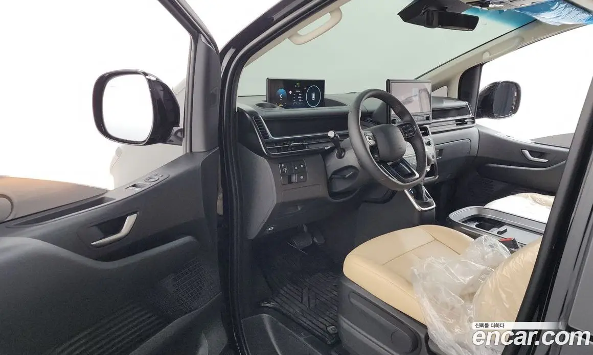 Hyundai Staria 2026 3.5 автомат (гидро), фото 13