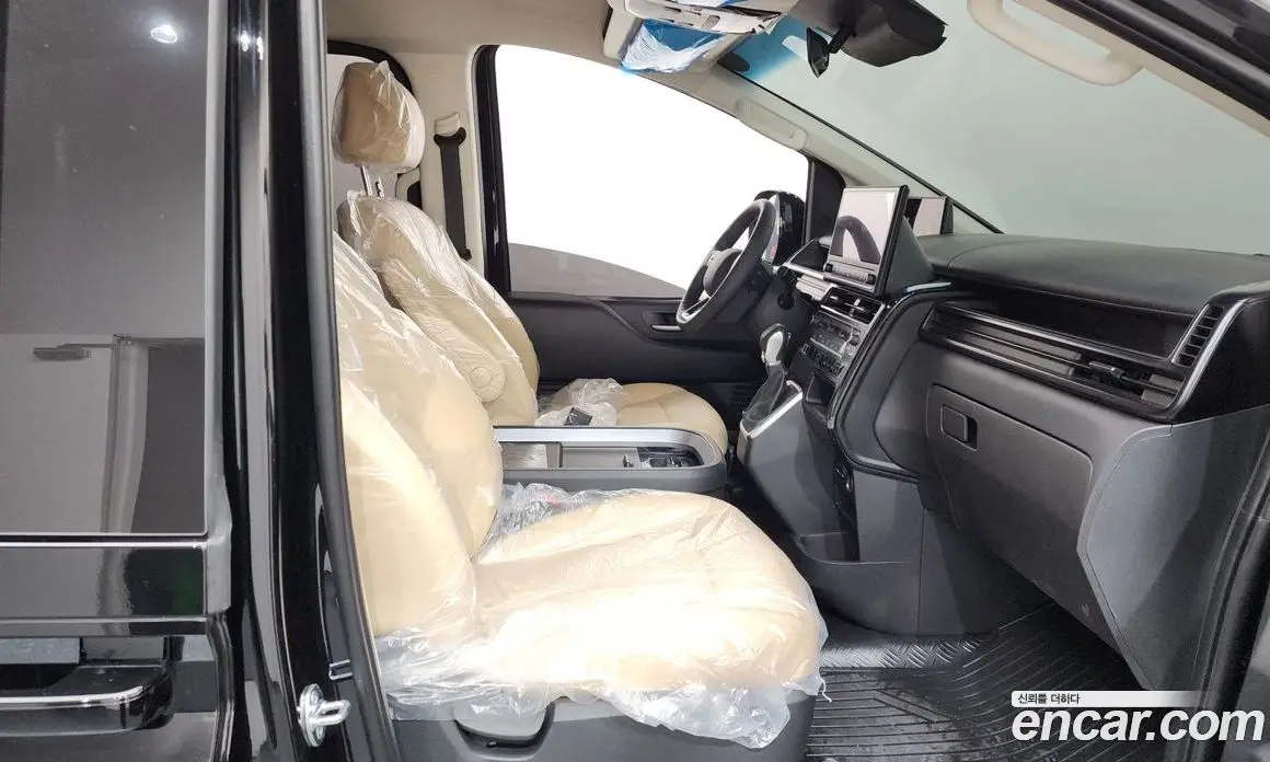 Hyundai Staria 2026 3.5 автомат (гидро), фото 16