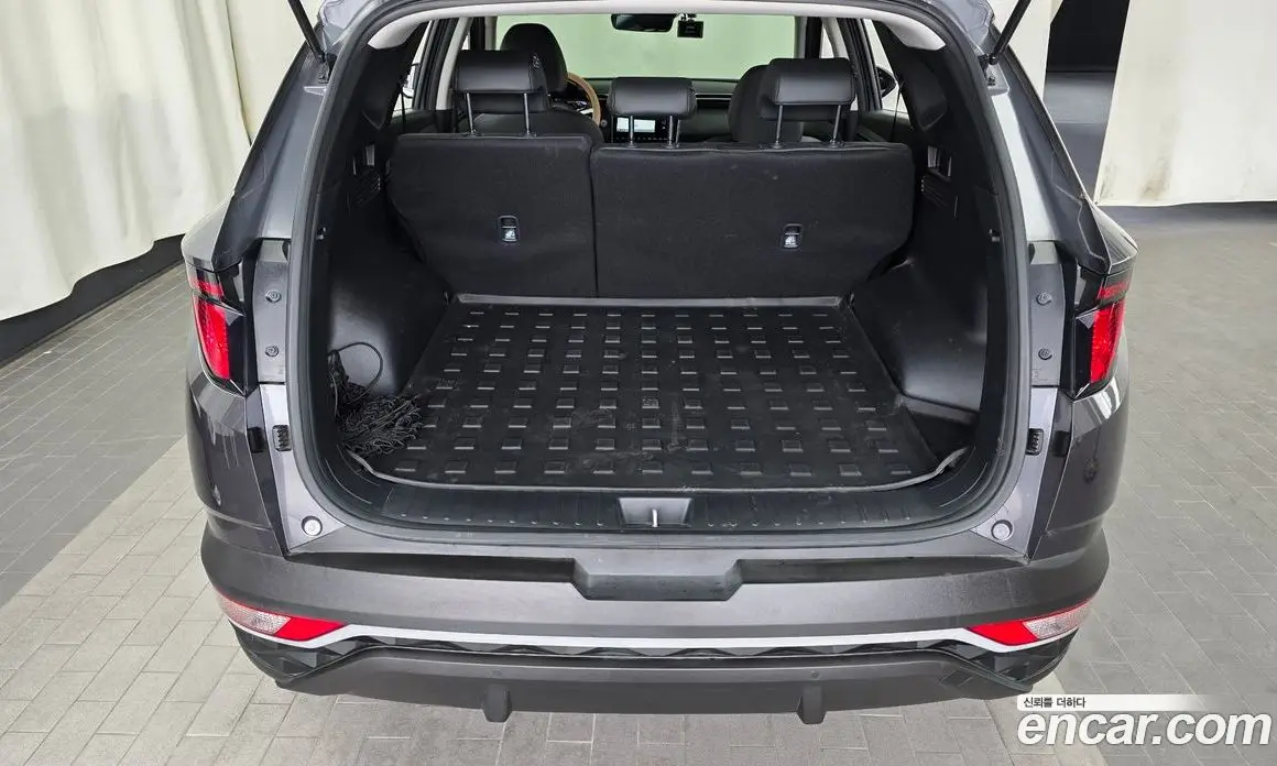 Hyundai Tucson 2023 1.6 автомат (гидро), фото 21