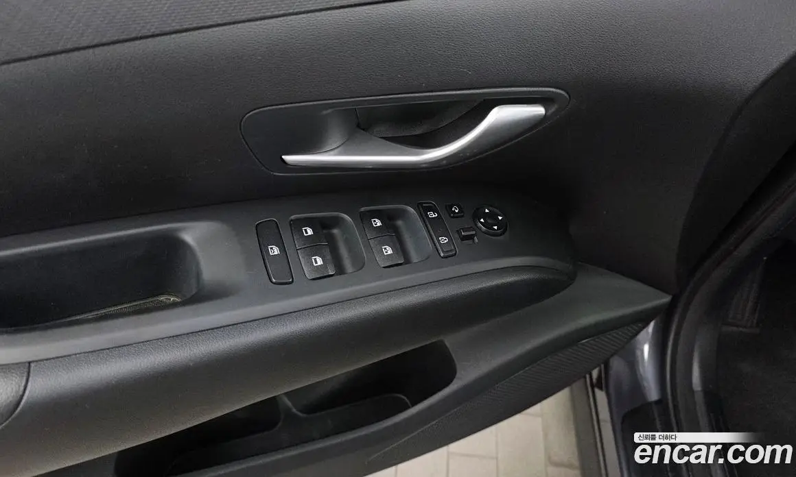 Hyundai Tucson 2023 1.6 автомат (гидро), фото 25