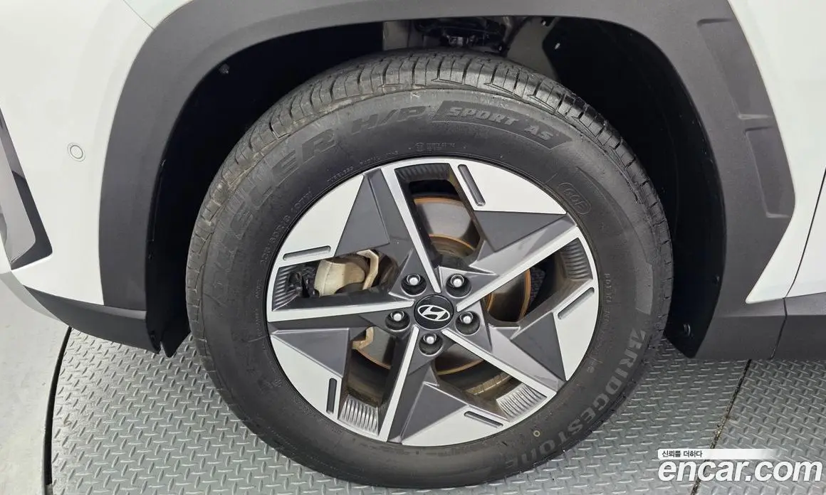 Hyundai Tucson 2024 1.6 автомат (гидро), фото 5