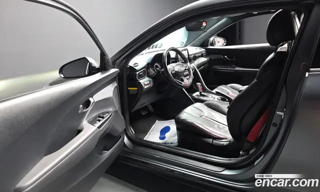 Hyundai Veloster 2019 1.6 автомат (гидро), миниатюра 10