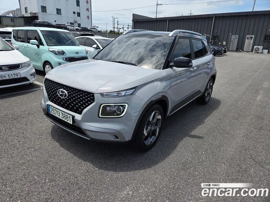 Hyundai Venue 2022 1.6 автомат (гидро), фото 4