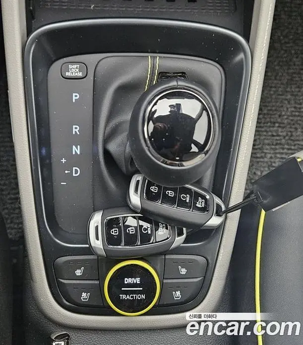 Hyundai Venue 2025 1.6 автомат (гидро), миниатюра 8