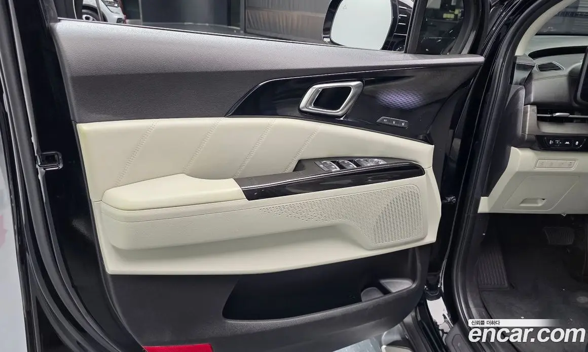 Kia Carnival 2023 3.5 автомат (гидро), фото 15