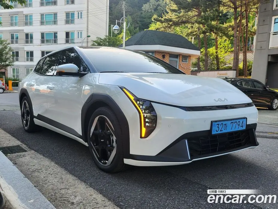 Kia EV4 2026 автомат (гидро), фото 3
