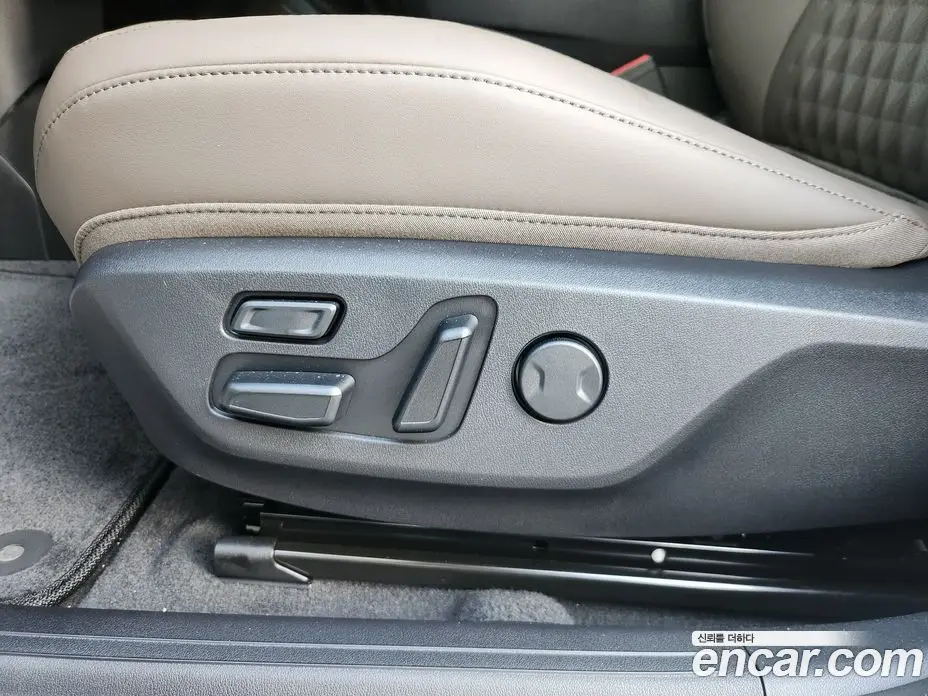 Kia EV4 2026 автомат (гидро), фото 10