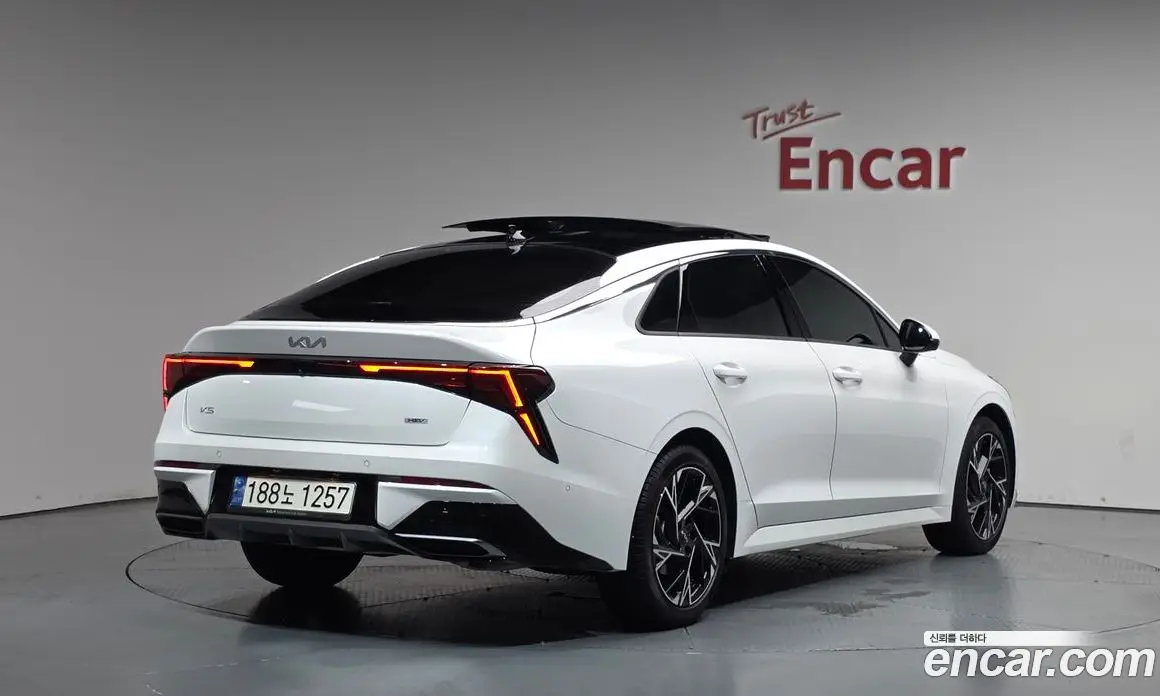 Kia K5 (Optima) 2024 2.0 автомат (гидро), фото 1