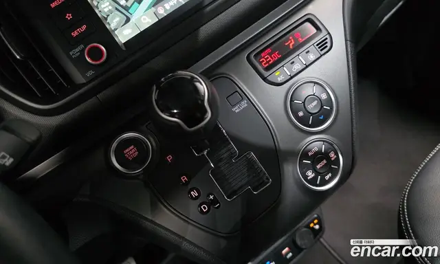 Kia Ray 2023 1.0 автомат (гидро), миниатюра 11