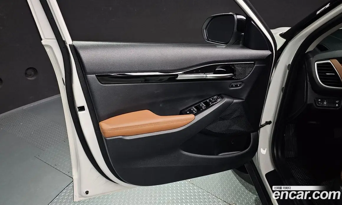 Kia Seltos 2023 1.6 автомат (гидро), фото 14