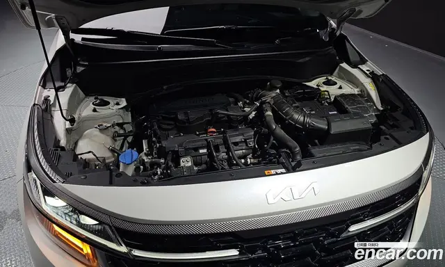 Kia Seltos 2023 1.6 автомат (гидро), миниатюра 6