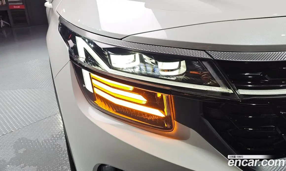 Kia Seltos 2023 1.6 автомат (гидро), фото 8