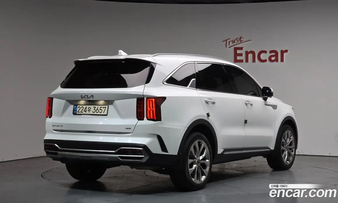 Kia Sorento 2022 2.2 автомат (гидро), фото 1