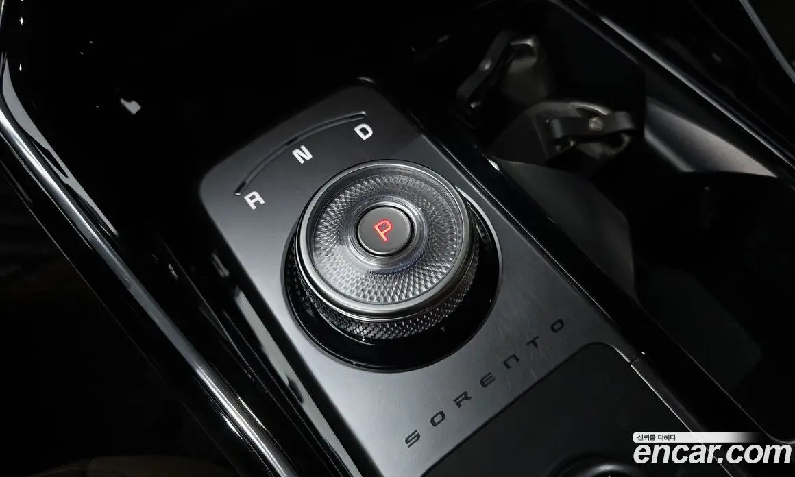 Kia Sorento 2023 2.5 автомат (гидро), фото 12