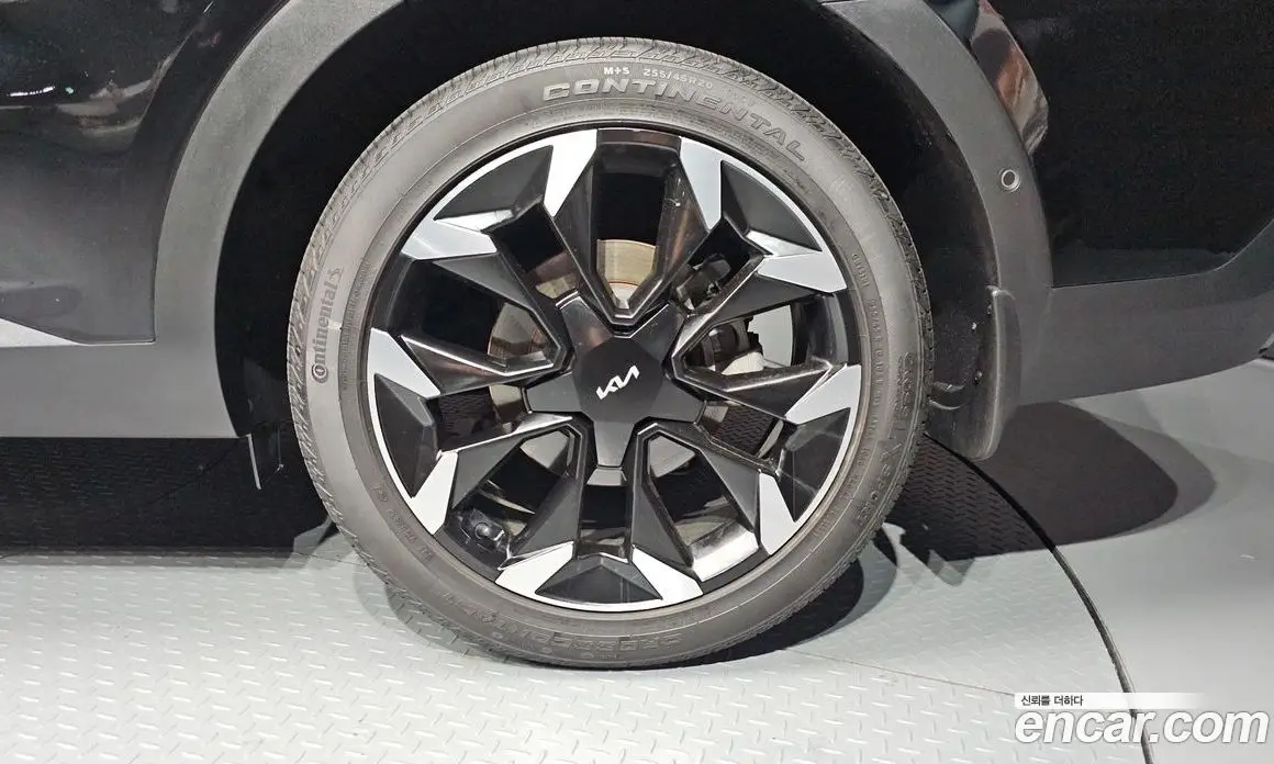 Kia Sorento 2023 2.5 автомат (гидро), фото 7