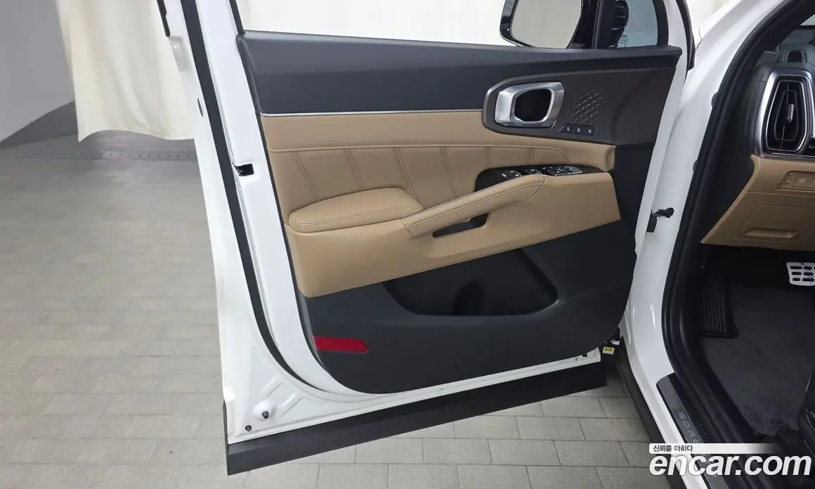 Kia Sorento 2024 1.6 автомат (гидро), фото 14
