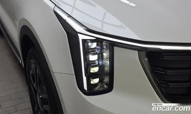 Kia Sorento 2024 1.6 автомат (гидро), миниатюра 8