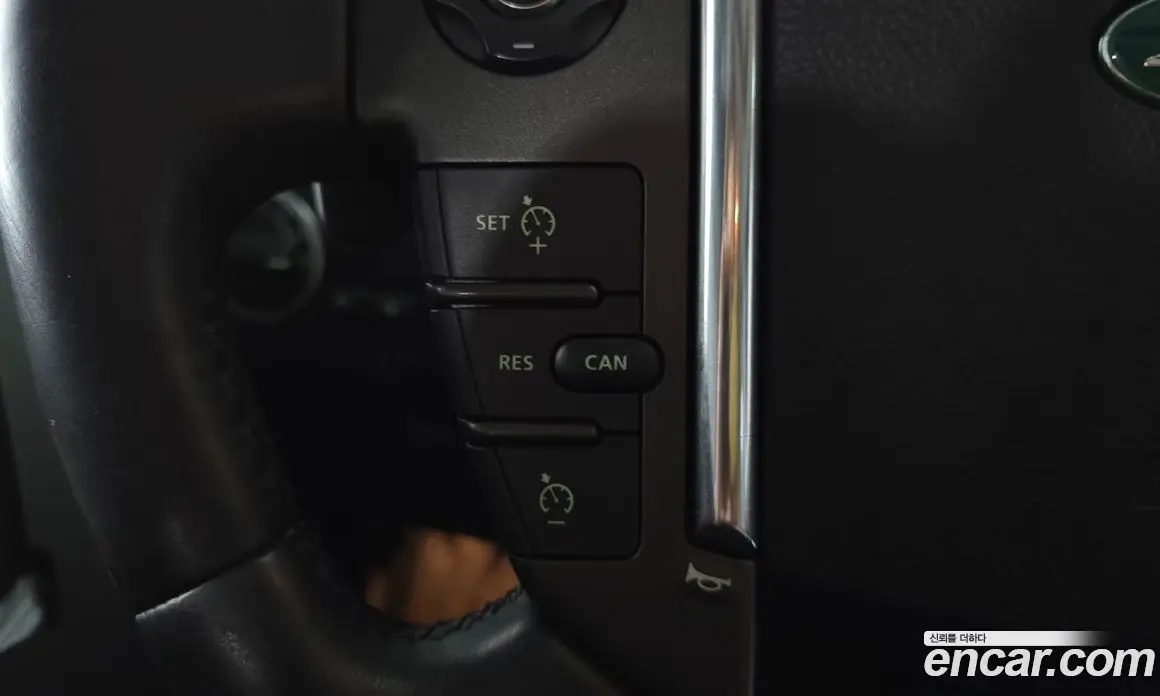 Land Rover Discovery 2013 3.0 автомат (гидро), фото 23