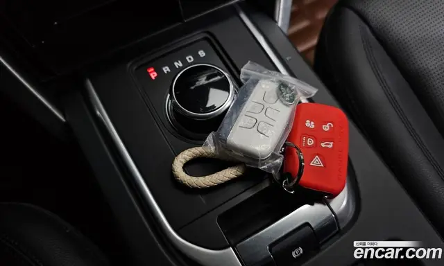 Land Rover Discovery Sport 2017 2.0 автомат (гидро), миниатюра 11