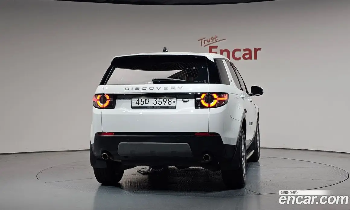 Land Rover Discovery Sport 2017 2.0 автомат (гидро), фото 3
