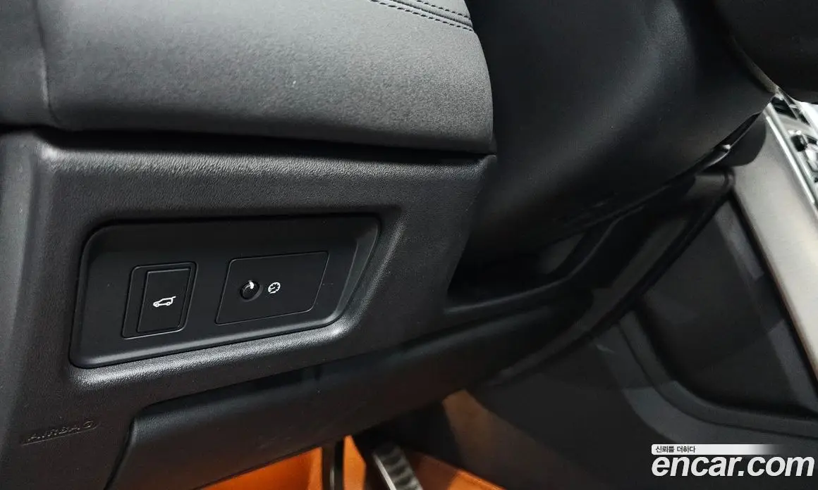 Land Rover Discovery Sport 2017 2.0 автомат (гидро), фото 26