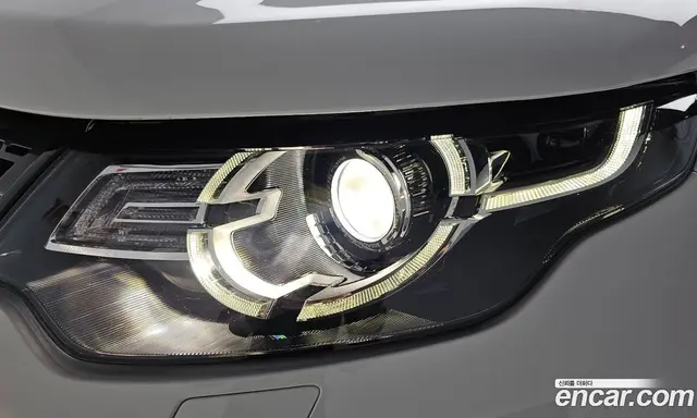 Land Rover Discovery Sport 2017 2.0 автомат (гидро), миниатюра 7
