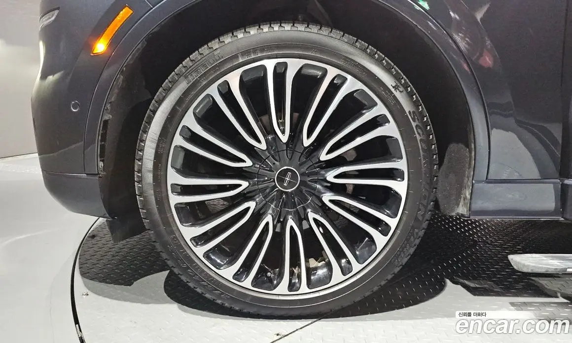 Lincoln Aviator 2020 3.0 автомат (гидро), фото 5 Lincoln Aviator 2020 3.0 автомат (гидро), фото 5
