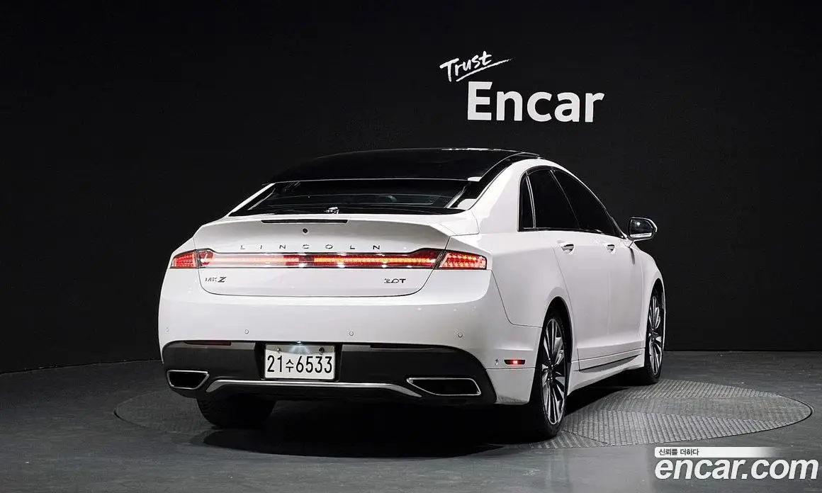 Lincoln MKZ 2017 2.0 автомат (гидро), фото 3 Lincoln MKZ 2017 2.0 автомат (гидро), фото 3
