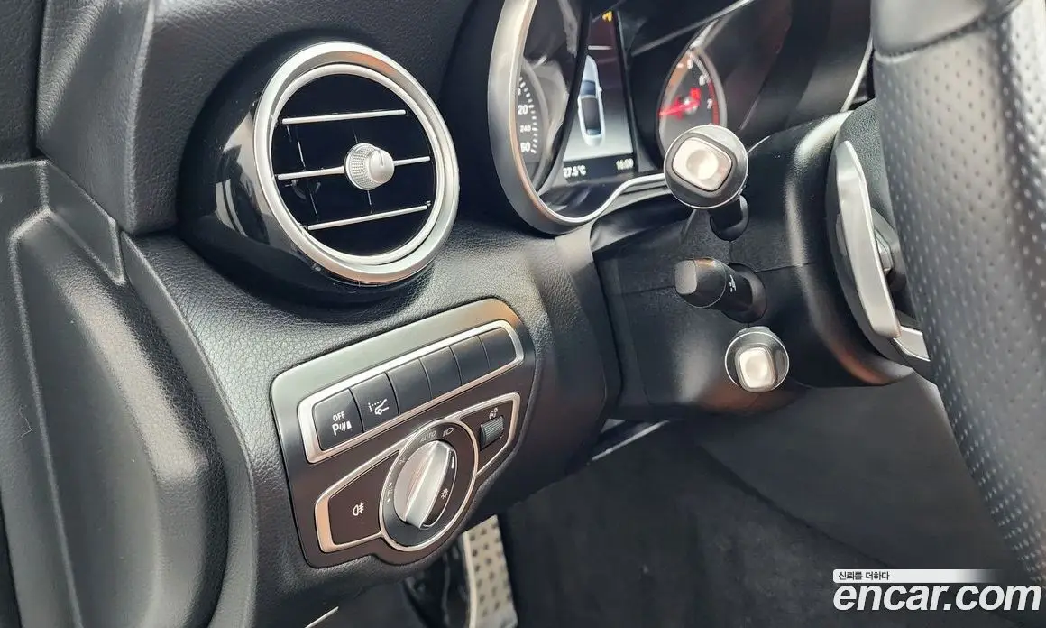 Mercedes-Benz C-Class 2018 2.0 автомат (гидро), фото 28