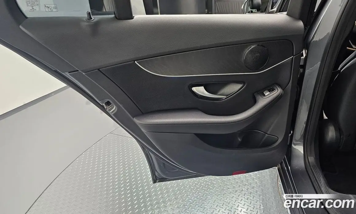 Mercedes-Benz C-Class 2018 1.6 автомат (гидро), фото 14