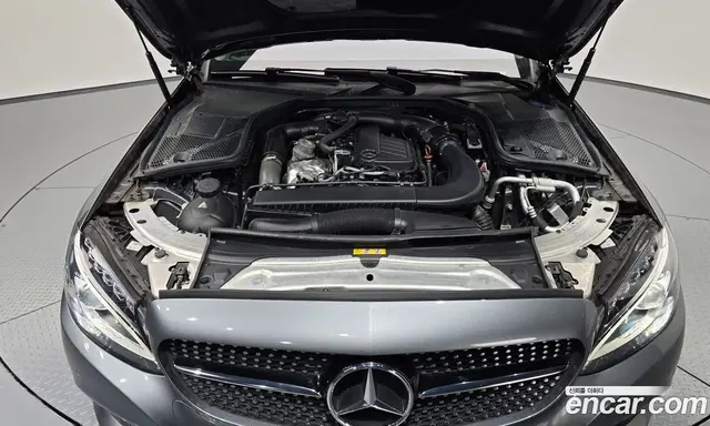 Mercedes-Benz C-Class 2018 1.6 автомат (гидро), миниатюра 5