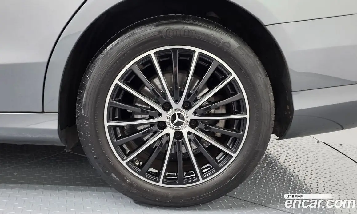 Mercedes-Benz C-Class 2018 1.6 автомат (гидро), фото 6