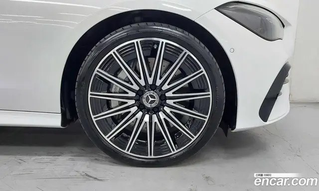 Mercedes-Benz CLE-Class 2024 3.0 автомат (гидро), миниатюра 5 Mercedes-Benz CLE-Class 2024 3.0 автомат (гидро), миниатюра 5