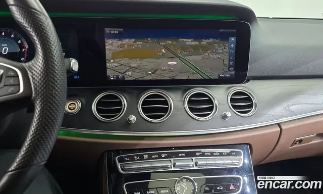 Mercedes-Benz E-Class 2016 2.0 автомат (гидро), миниатюра 12