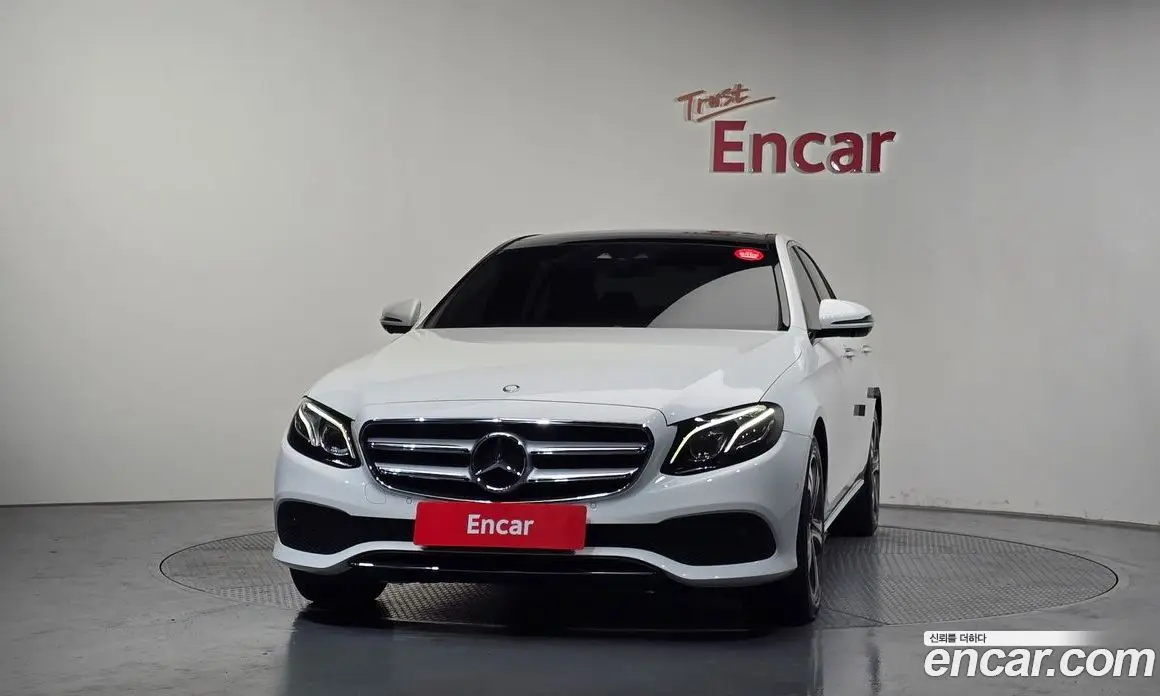 Mercedes-Benz E-Class 2016 2.0 автомат (гидро), фото 3