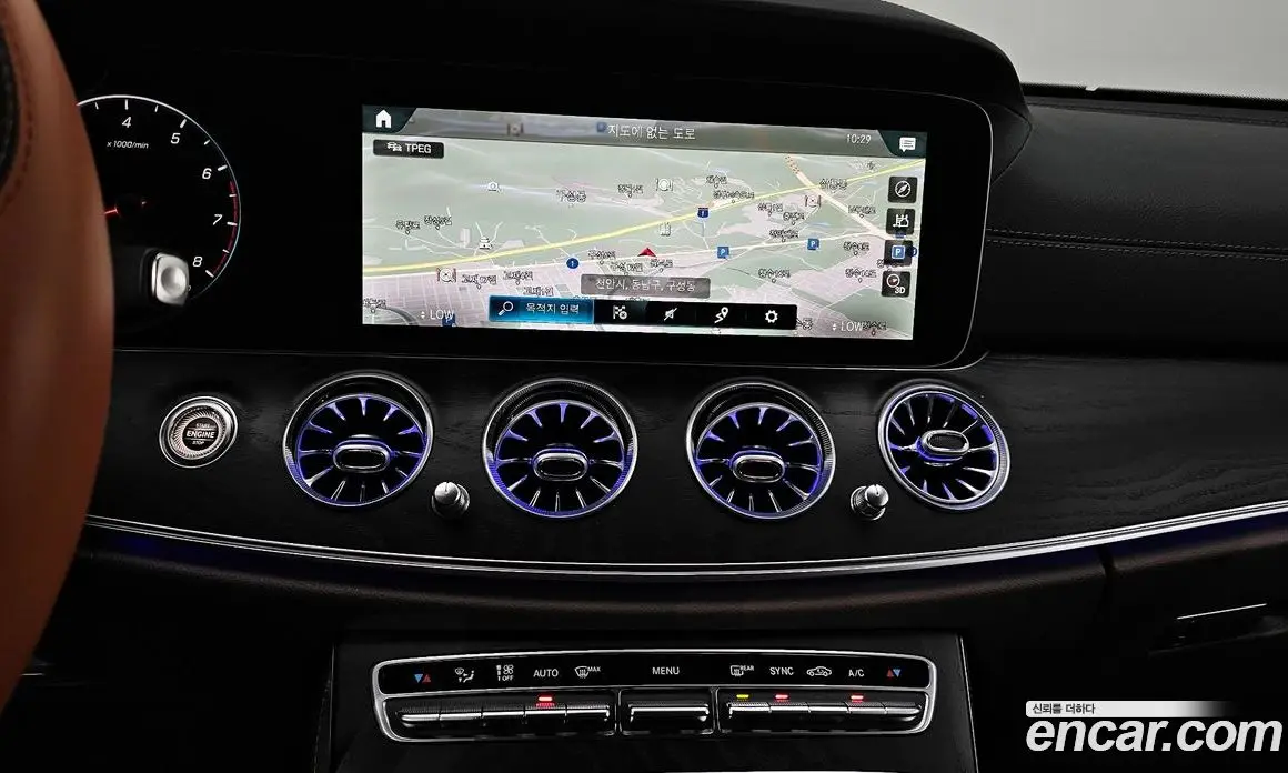 Mercedes-Benz E-Class 2023 2.0 автомат (гидро), фото 19
