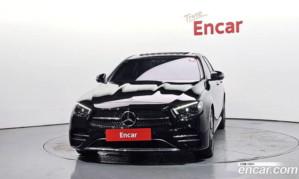 Mercedes-Benz E-Class 2023 2.0 автомат (гидро), фото 3