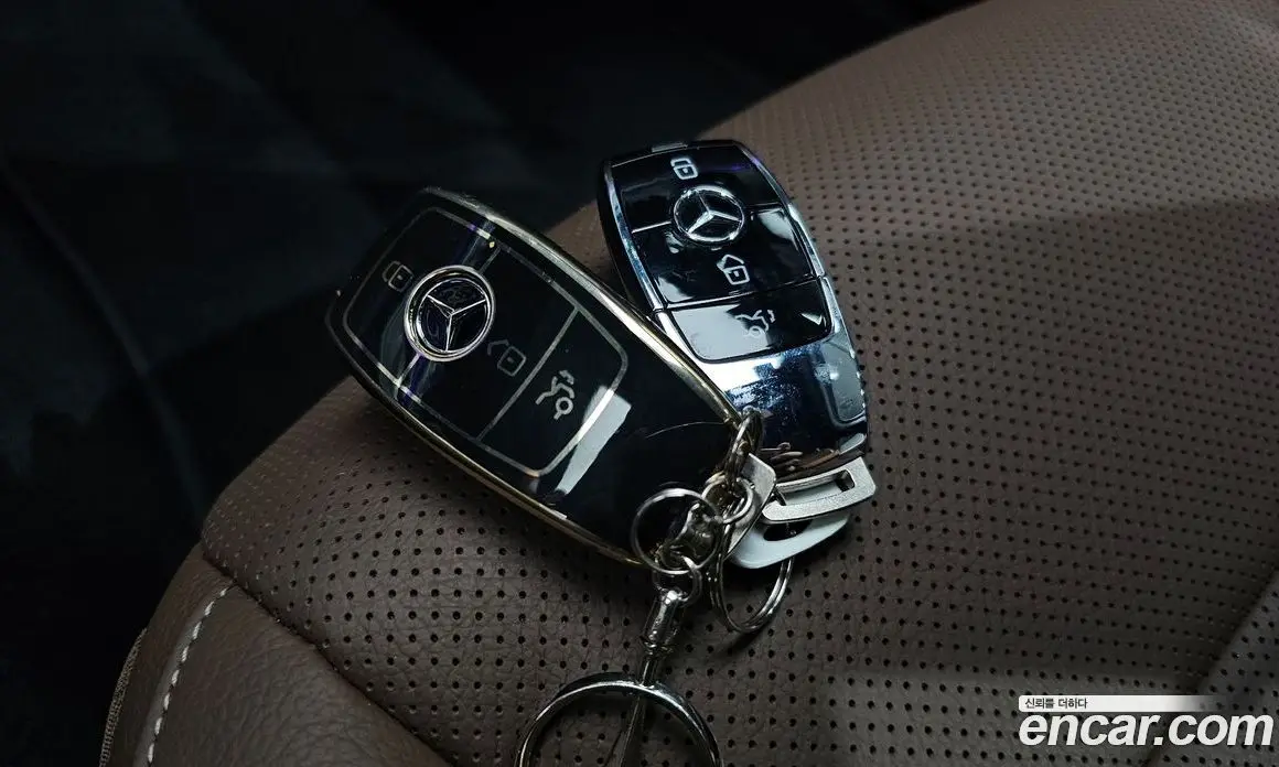 Mercedes-Benz E-Class 2023 2.0 автомат (гидро), фото 22