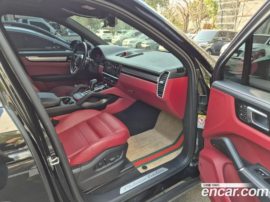 Porsche Cayenne 2022 3.0 автомат (гидро), фото 8