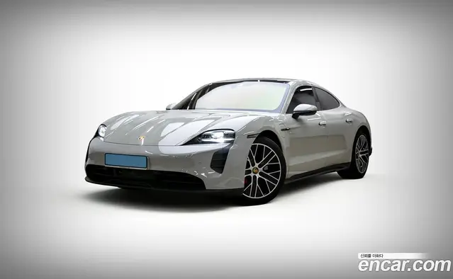 Porsche Taycan 2021 0.1 автомат (гидро), миниатюра 4