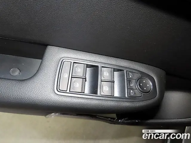 Renault (Samsung) Arkana 2025 1.6 автомат (гидро), миниатюра 12