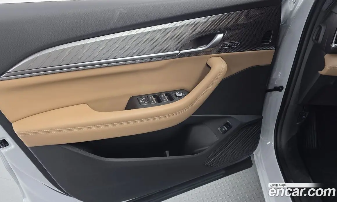 Renault (Samsung) Grand Koleos 2025 1.5 автомат (гидро), фото 14