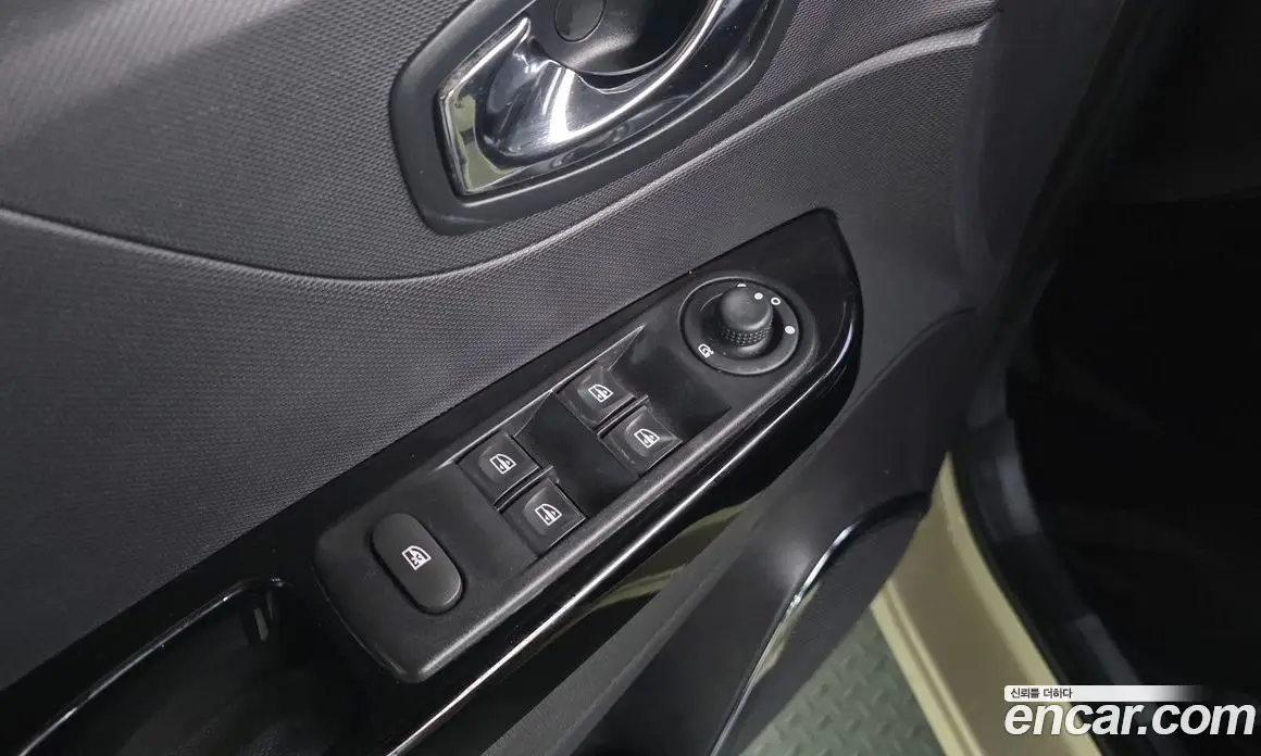 Renault (Samsung) QM3 2015 1.5 автомат (гидро), фото 17