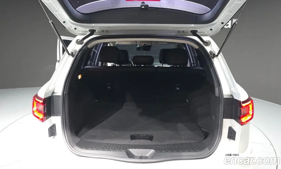 Renault (Samsung) QM6 2017 2.0 автомат (гидро), фото 20 Renault (Samsung) QM6 2017 2.0 автомат (гидро), фото 20