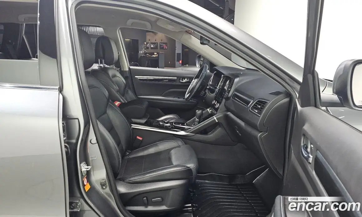 Renault (Samsung) QM6 2017 2.0 автомат (гидро), фото 12 Renault (Samsung) QM6 2017 2.0 автомат (гидро), фото 12