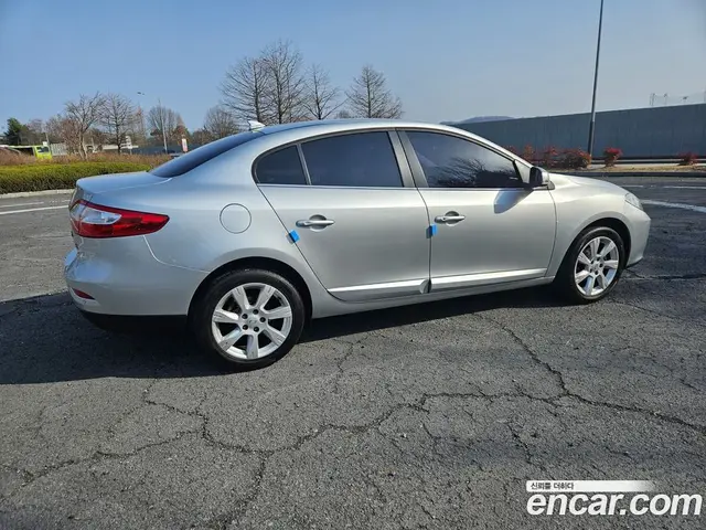 Renault (Samsung) SM3 2010 1.6 автомат (гидро), миниатюра 4