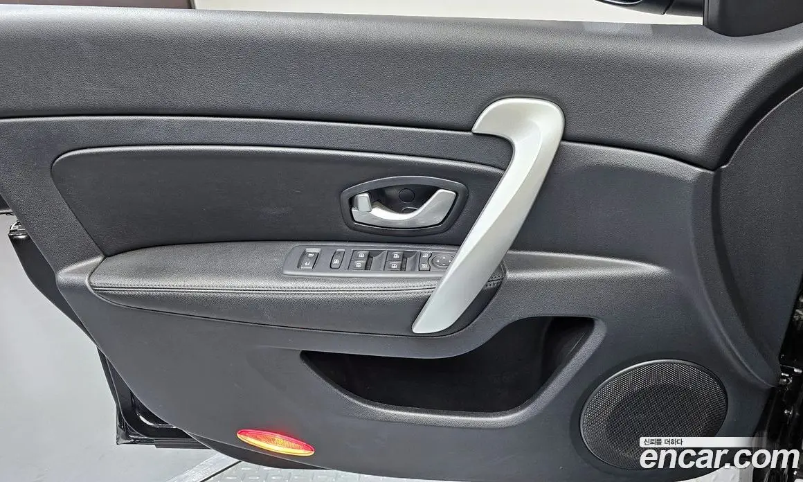 Renault (Samsung) SM5 2019 2.0 автомат (гидро), фото 14 Renault (Samsung) SM5 2019 2.0 автомат (гидро), фото 14